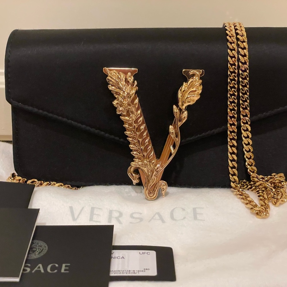 Versace Black Clutch with Gold Embellishment and removable crossbody chain strap - Picture 3 of 7